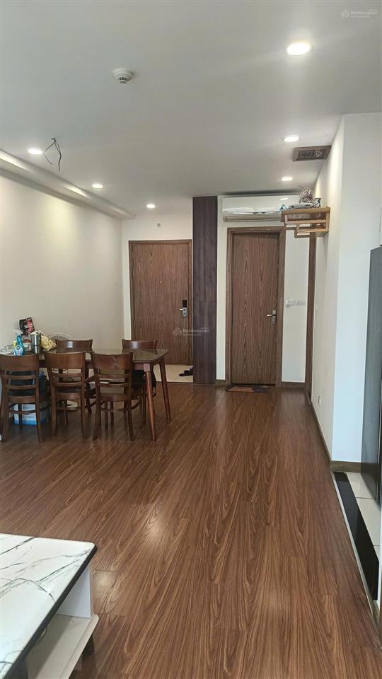 Bán cc (2pn+2wc), 67m2, full nội thất, tầng trung, tại eco green city, giá 5,7 tỷ  có tl thêm