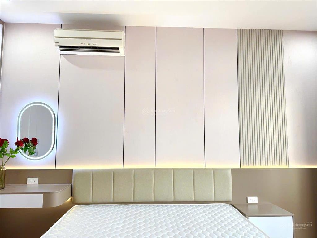 Cc bán gấp ko giá ảo ch 122m(3pn), b/c đn, nội thất mới cao cấp 100%, view đẹp, giá 12,5 tỷ có tl