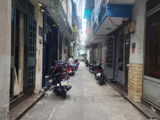 Nhà sổ hồng riêng p15 tân bình 20m2 có 2 tầng 2 pn hẻm 3m cách hẻm ô tô 20m