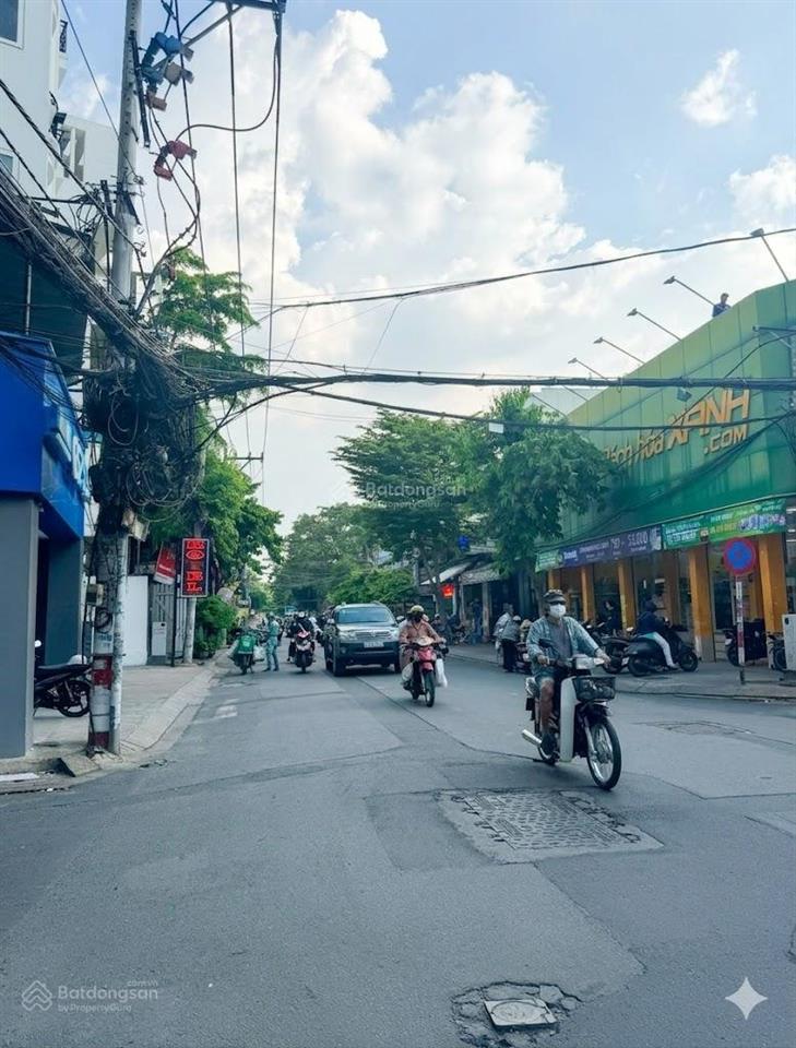 Chỉ 245tr/m2 mặt tiền hát giang  lam sơn 10 x 17,5m. gpxd hầm + 7 tầng kt dòng tiền 150tr/th