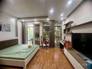 Nhà đẹp phân lô liền kề khu đô thị ao sào .