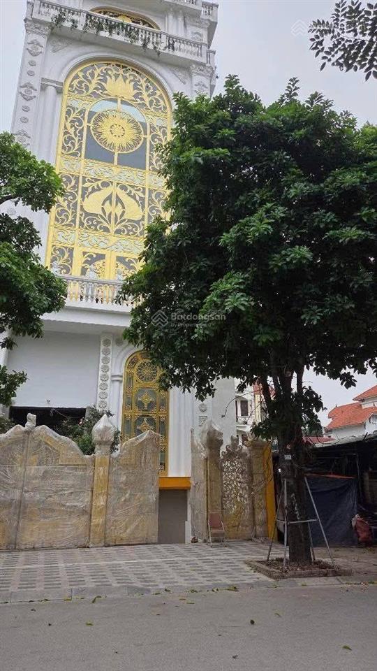 Mặt phố phú thượng tây hồ đối diện ciputra