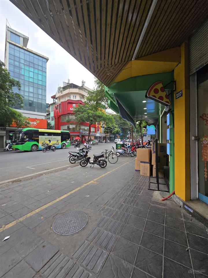 Hàng phát mãi . lô đất vàng khu phố cổ hà nội.