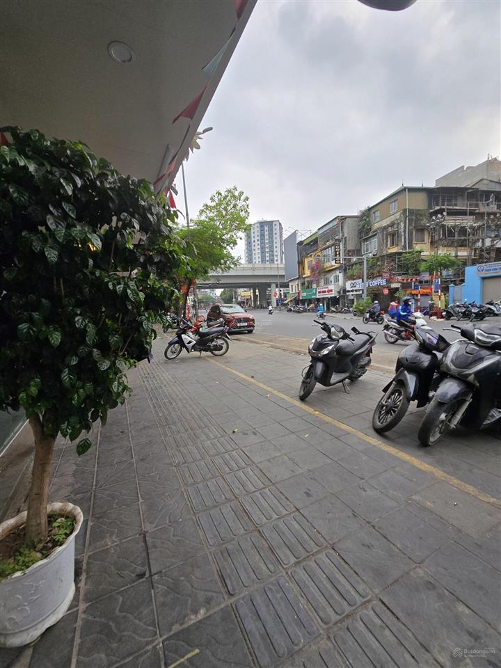 Hàng phát mãi . lô đất vàng khu phố cổ hà nội.