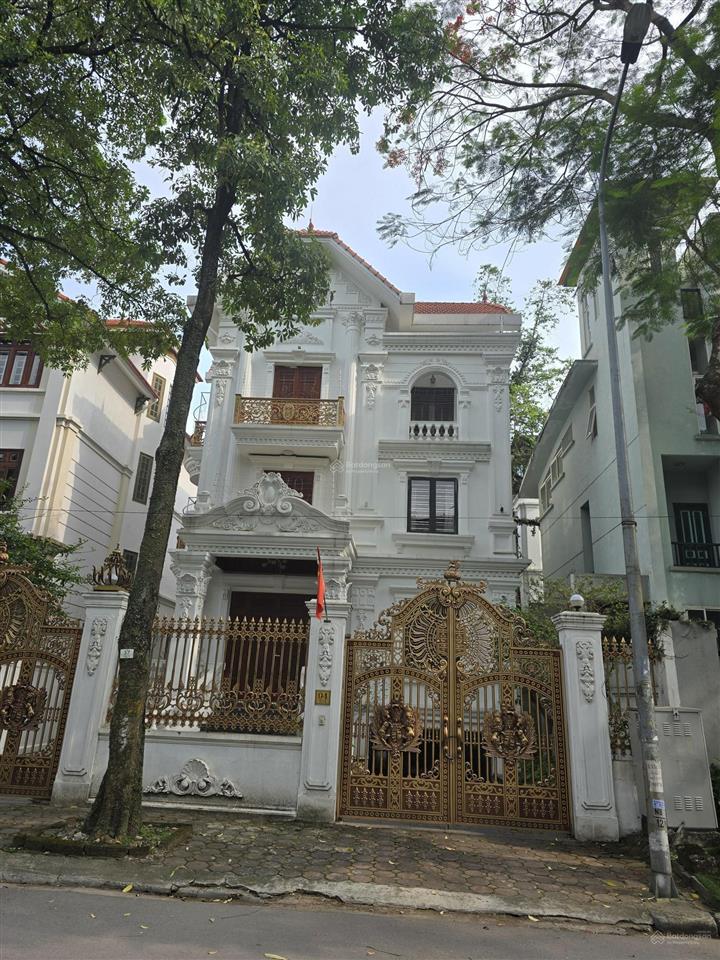 Biệt thự phố giá phát mãi ngân hàng khu bán đảo linh đàm