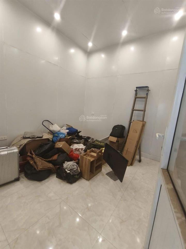 Nhà đẹp hoàng mai ô tô đỗ cửa kinh doanh