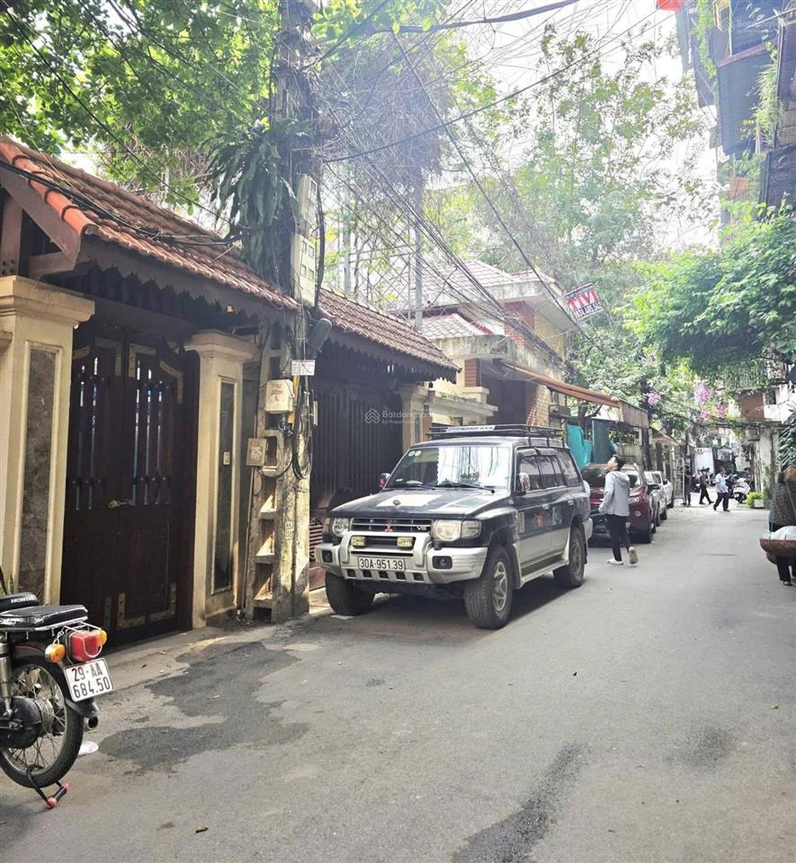 Biệt thự phố kim mã giá như nhà trong ngõ
