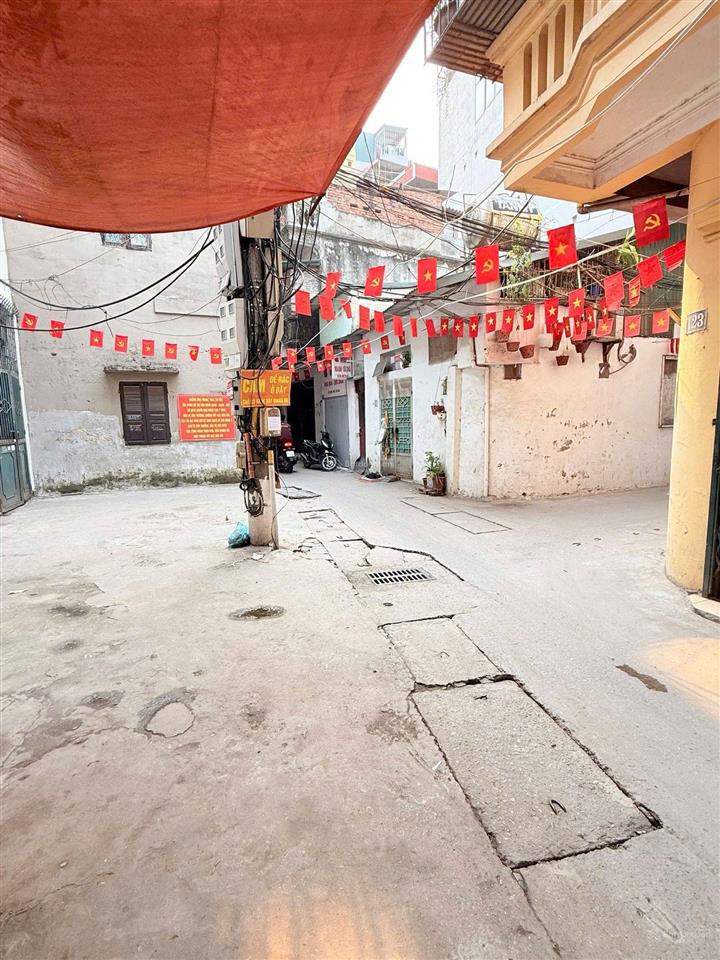 Hàng hiếm 7.5,tỷ cho 40m2 nhà quận thanh xuân