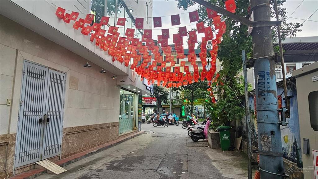 Mặt phố kim ngưu kinh doanh nhà 2 mặt phố