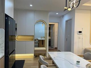 Cho thuê căn hộ 2 ngủ full nội thất, tầng cao the minatogiá 15tr