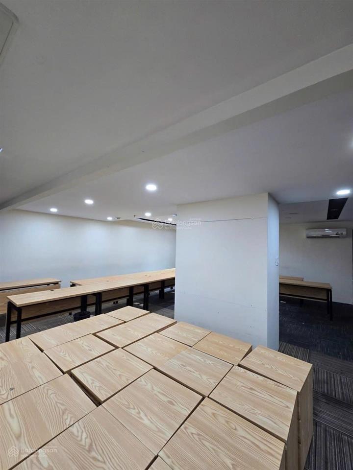 Cho thuê văn phòng tại orchard garden, 165 triệu, 485m2, hàng hiếm giá ưu đãi, đã gồm phí ql/tháng