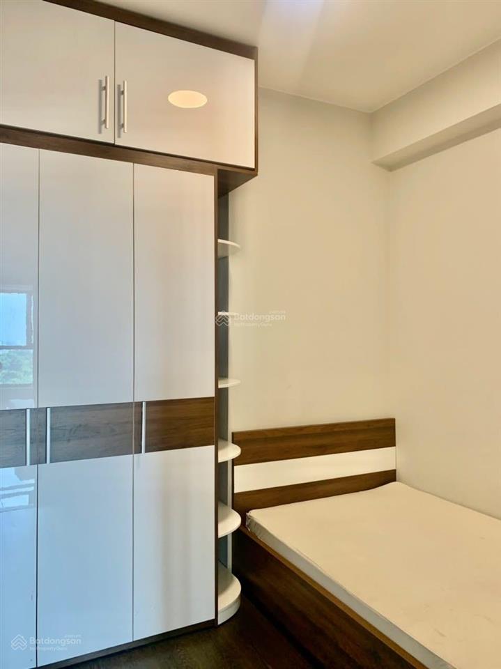 Cho thuê cc sky center, 15 triệu vnd, 74m2, 2pn, 2wc, view đẹp