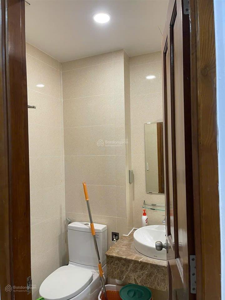 Cho thuê cc tại sky center, 9,5 triệu, 36m2, 1pn + 1wc + nội thất cơ bản