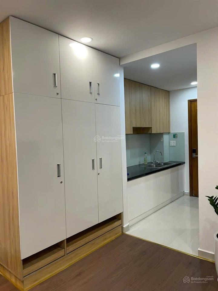Cho thuê cc tại sky center, 9,5 triệu, 36m2, 1pn + 1wc + nội thất cơ bản