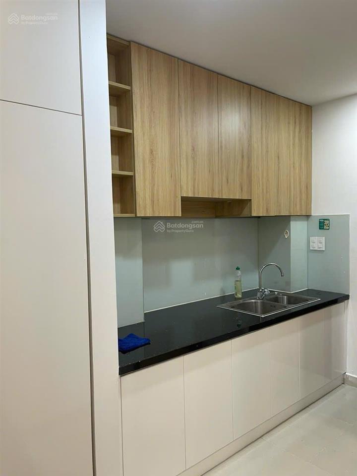 Cho thuê cc tại sky center, 9,5 triệu, 36m2, 1pn + 1wc + nội thất cơ bản