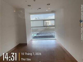 Cho thuê văn phòng tại the prince residence, 8 triệu, 14m2, cửa sổ full kính, thoáng mát
