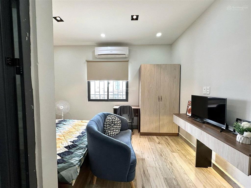 Căn hộ mini ngay nguyễn gia trí d2 khu ăn uống gần ga metro tân cảng