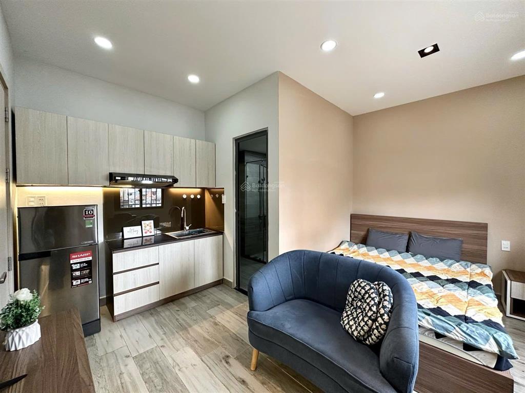 Căn hộ mini ngay nguyễn gia trí d2 khu ăn uống gần ga metro tân cảng