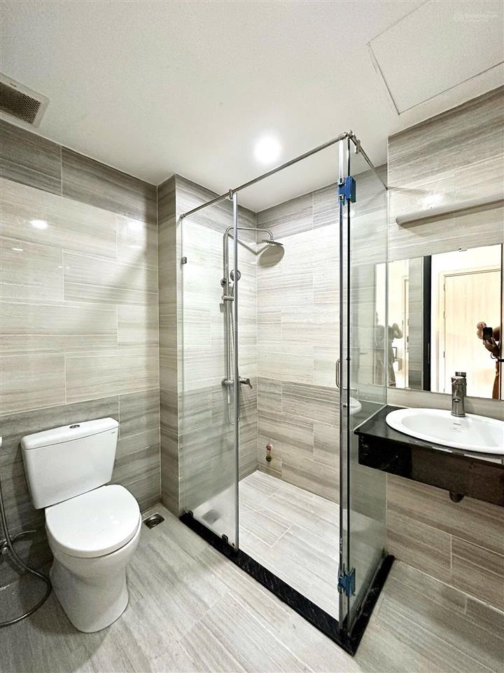 Căn hộ mini ngay nguyễn gia trí d2 khu ăn uống gần ga metro tân cảng