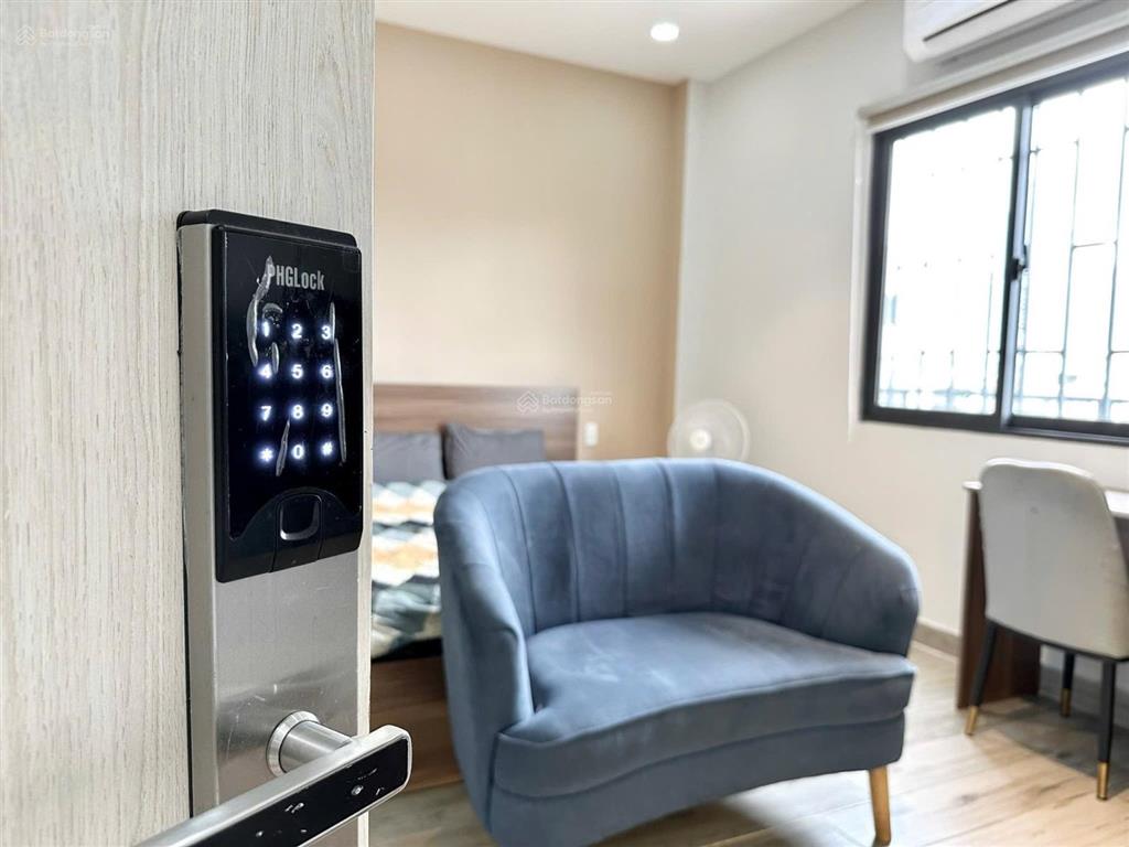 Căn hộ mini ngay nguyễn gia trí d2 khu ăn uống gần ga metro tân cảng