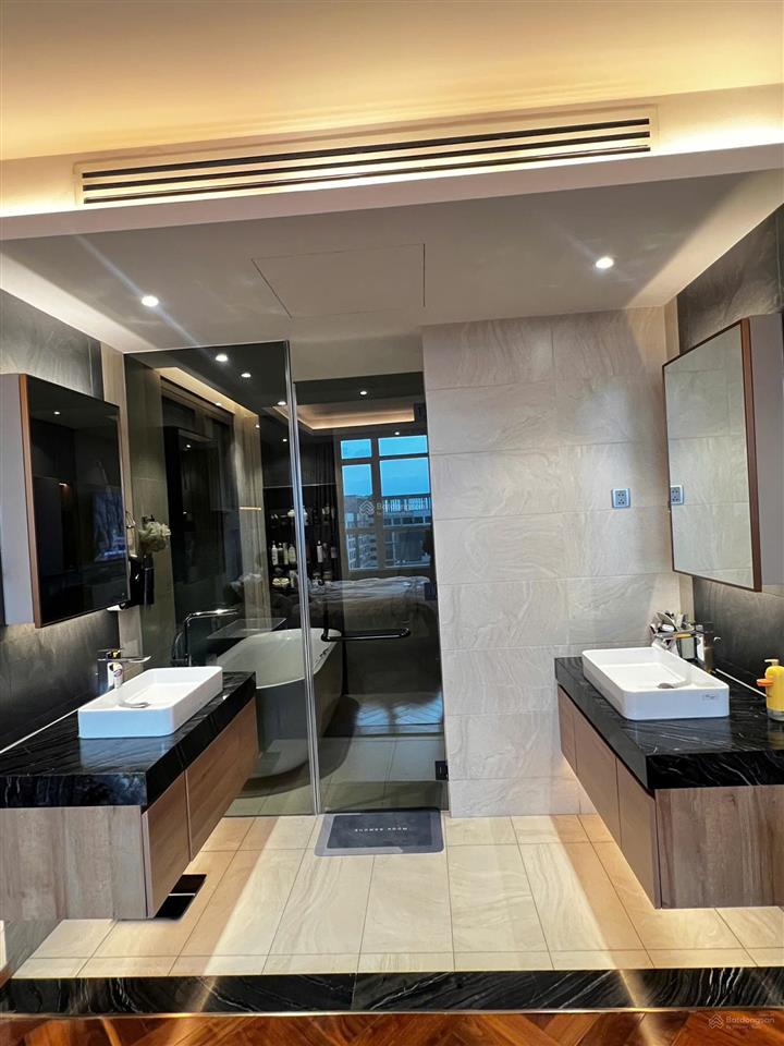 [vista verde] bán căn sky villa 4pn4wc 258m2 tòa t1 tầng cao, full nội thất, sổ sẵn, giá 23.5 tỷ