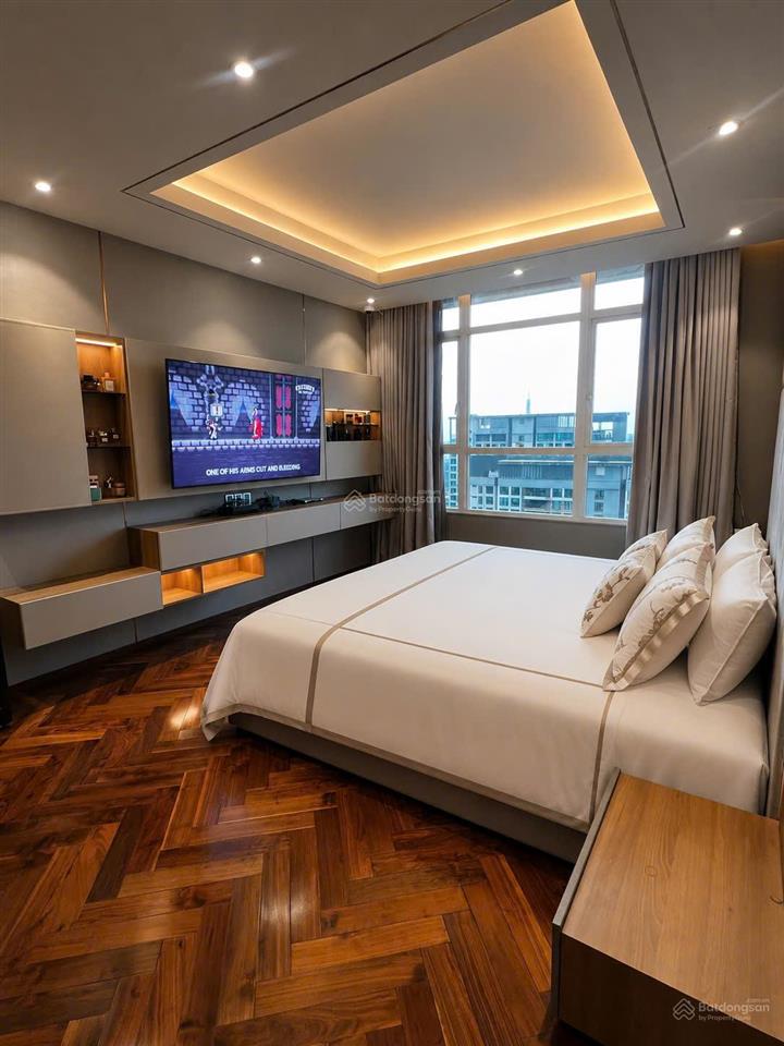 [vista verde] bán căn sky villa 4pn4wc 258m2 tòa t1 tầng cao, full nội thất, sổ sẵn, giá 23.5 tỷ