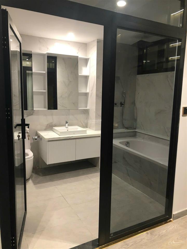 Feliz en vista đang trống cho thuê sky villa 3 phòng ngủ 181m2 tầng cao, full nt  giá 78,9tr net