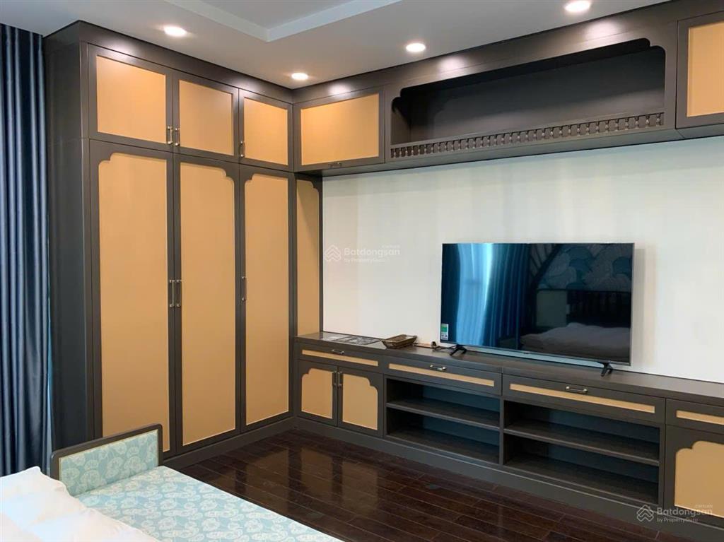Cho thuê feliz en vista  sky mansion 4pn 239m2  tòa altaz, full nt cao cấp, giá 127 triệu bao phí