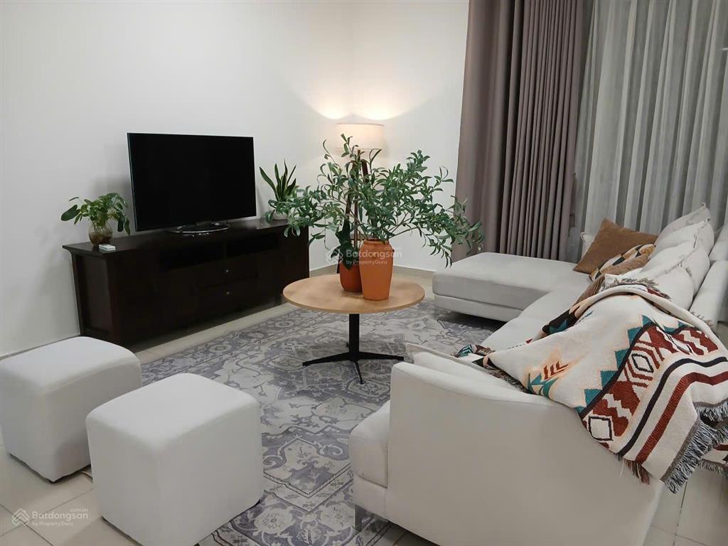 Cho thuê căn hộ vista verde 3 phòng ngủ, 136m2, full nội thất, giá 33 triệu