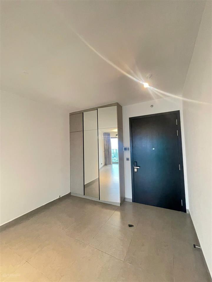 Cho thuê căn hộ feliz en vista 3 phòng ngủ 107m2, nội thất cơ bản, giá 32 triệu