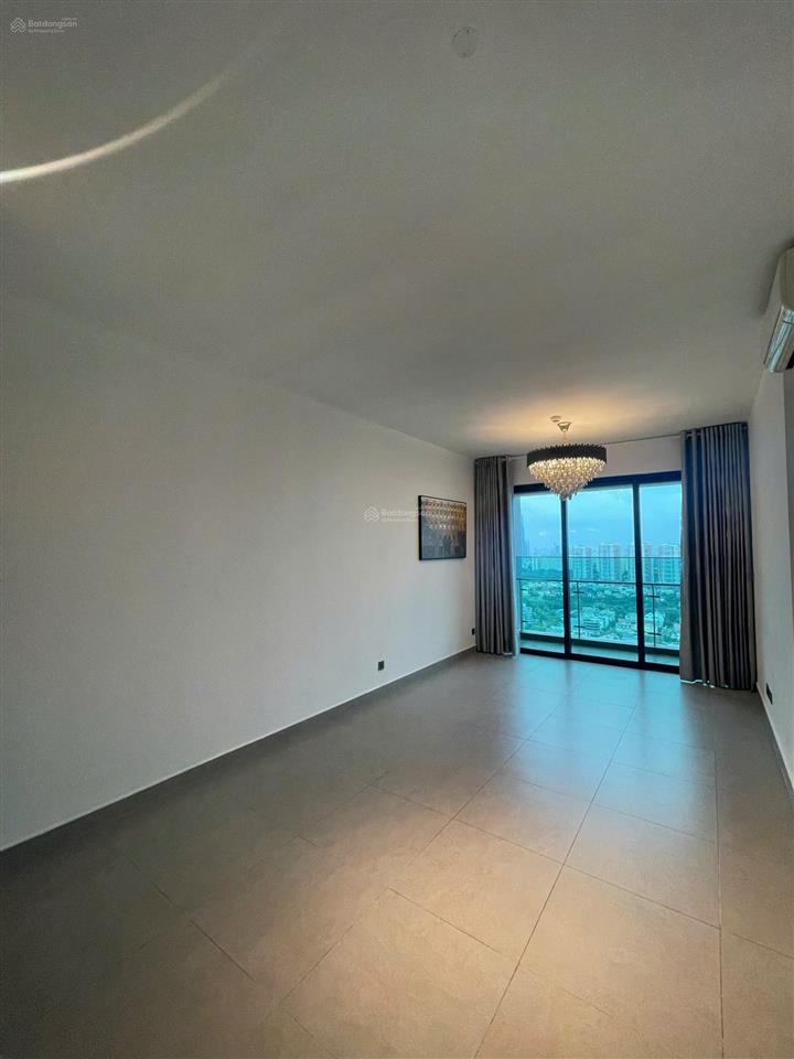 Cho thuê căn hộ feliz en vista 3 phòng ngủ 107m2, nội thất cơ bản, giá 32 triệu