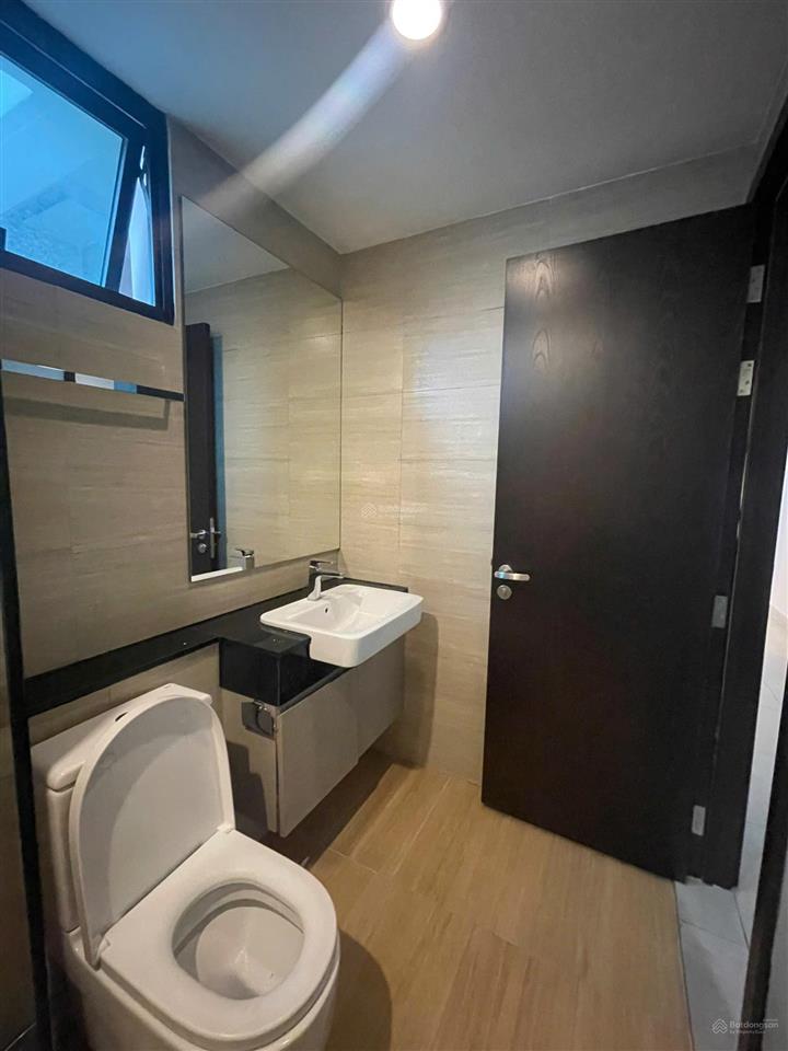 Cho thuê căn hộ feliz en vista 3 phòng ngủ 107m2, nội thất cơ bản, giá 32 triệu