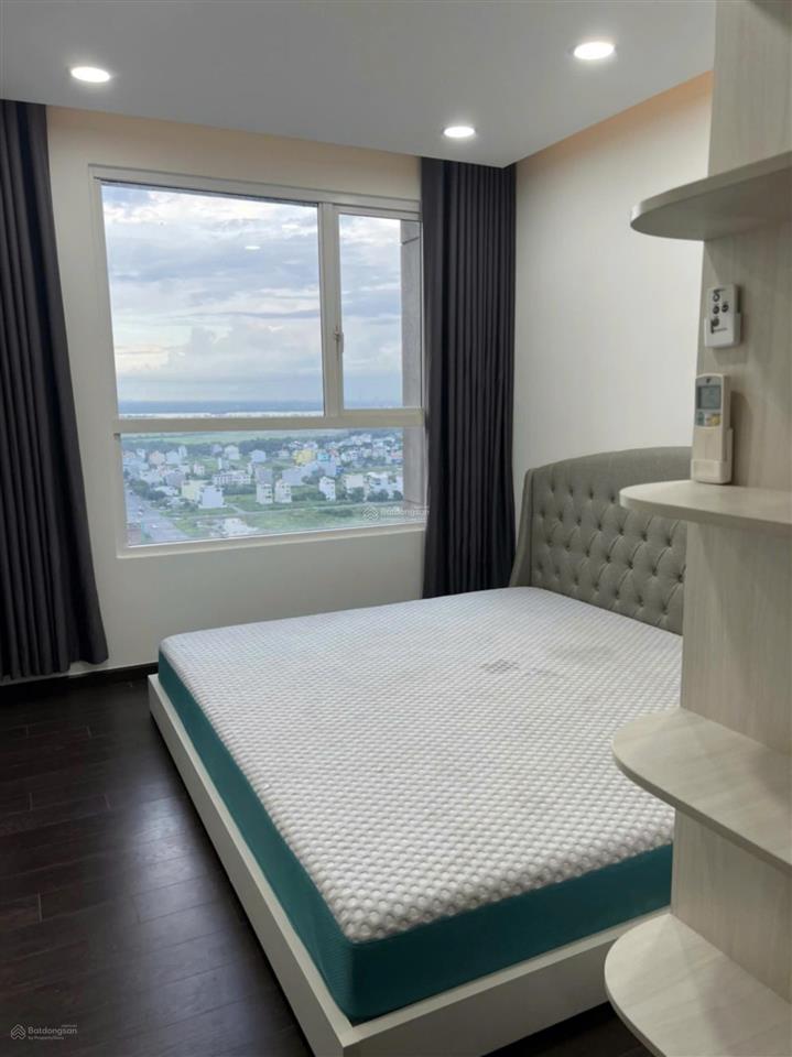 Cho thuê duplex vista verde 4 phòng ngủ  216m2  full nội thất