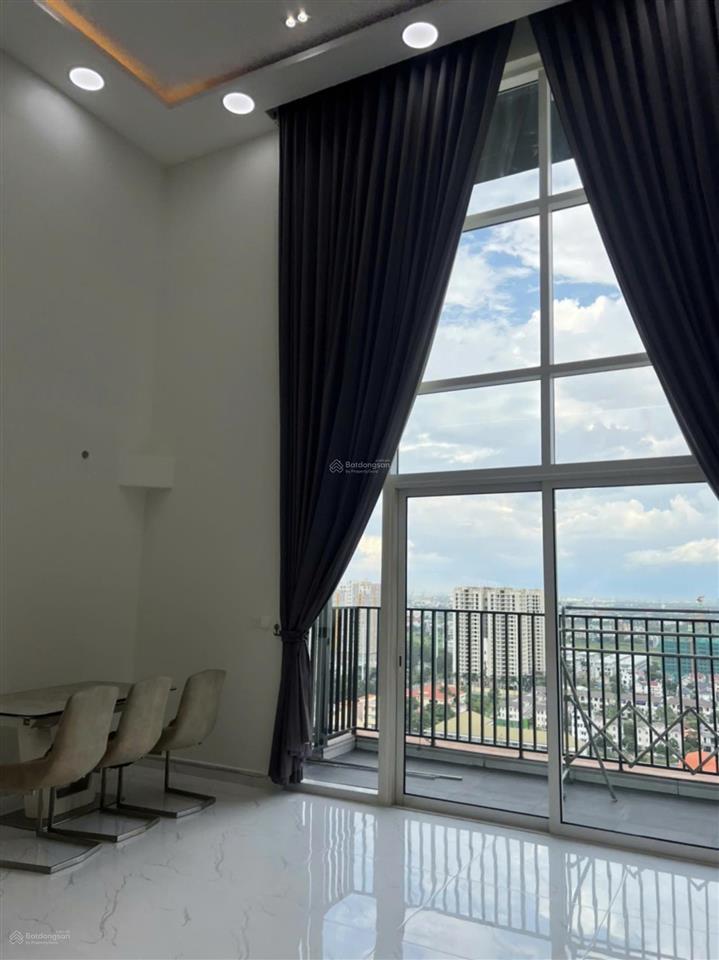 Cho thuê duplex vista verde 4 phòng ngủ  216m2  full nội thất
