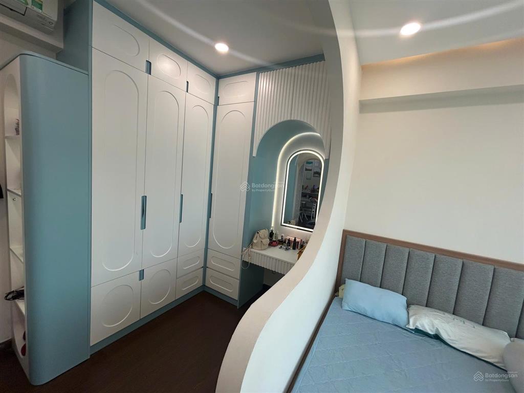 Bán vista verde 1pn 54m2 nội thất dính tường, giá 6.8 tỷ bao thuế phí