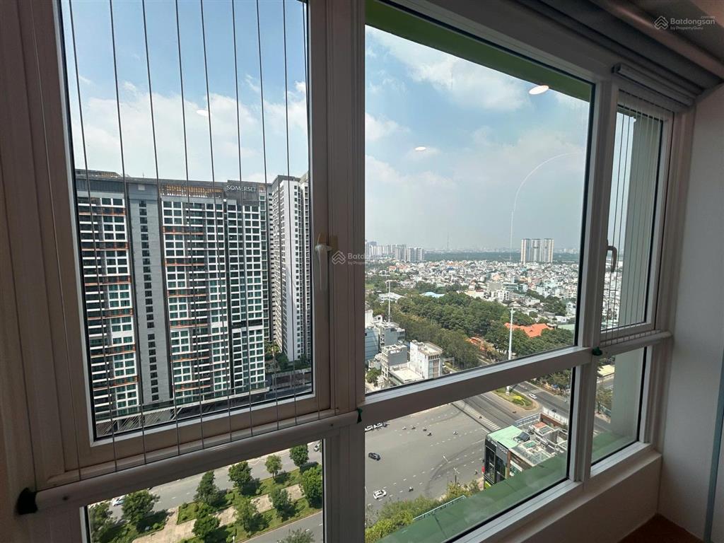 Bán vista verde 1pn 54m2 nội thất dính tường, giá 6.8 tỷ bao thuế phí