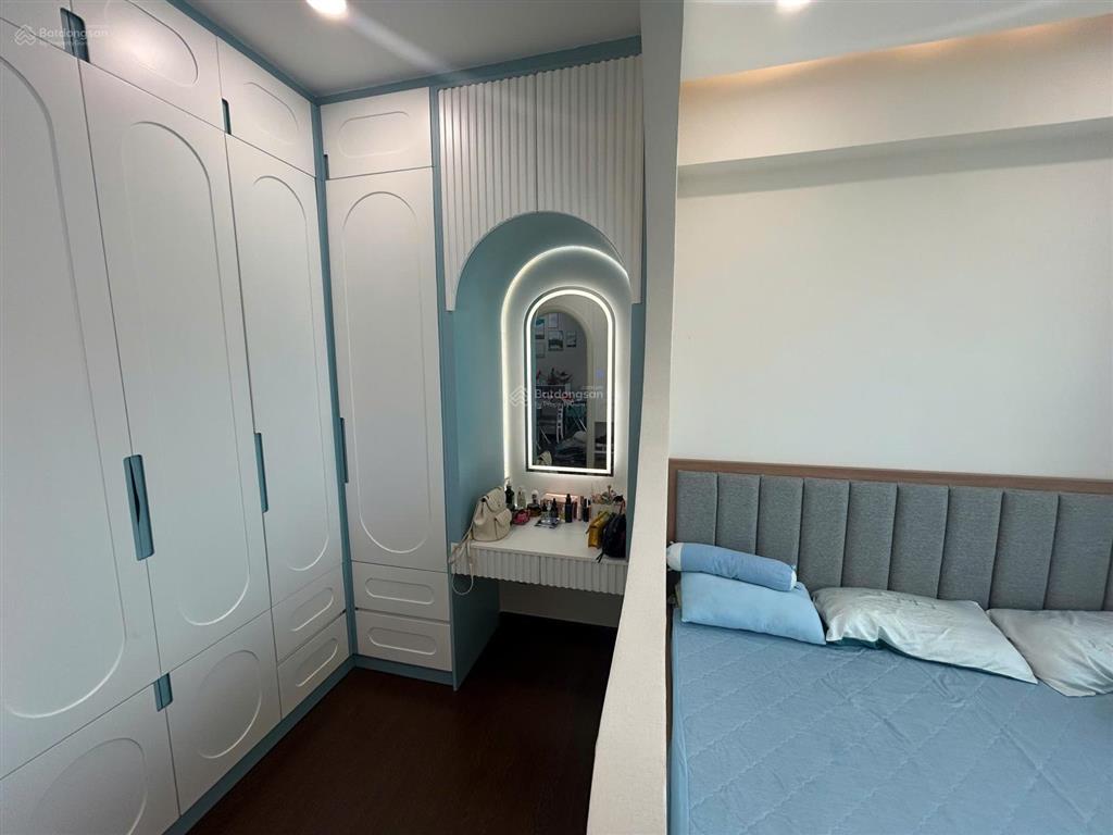 Bán vista verde 1pn 54m2 nội thất dính tường, giá 6.8 tỷ bao thuế phí
