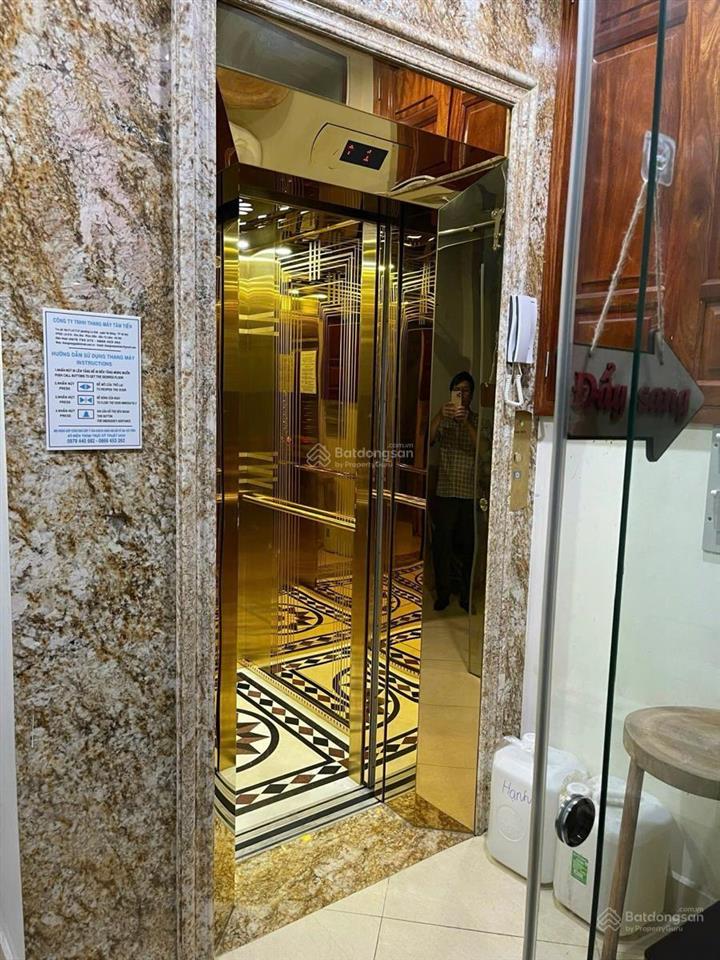 Mp vạn phúc  ba đình  7 tầng thang máy  50m, mt5m  kinh doanh 24/7  vỉa hè đá bóng .