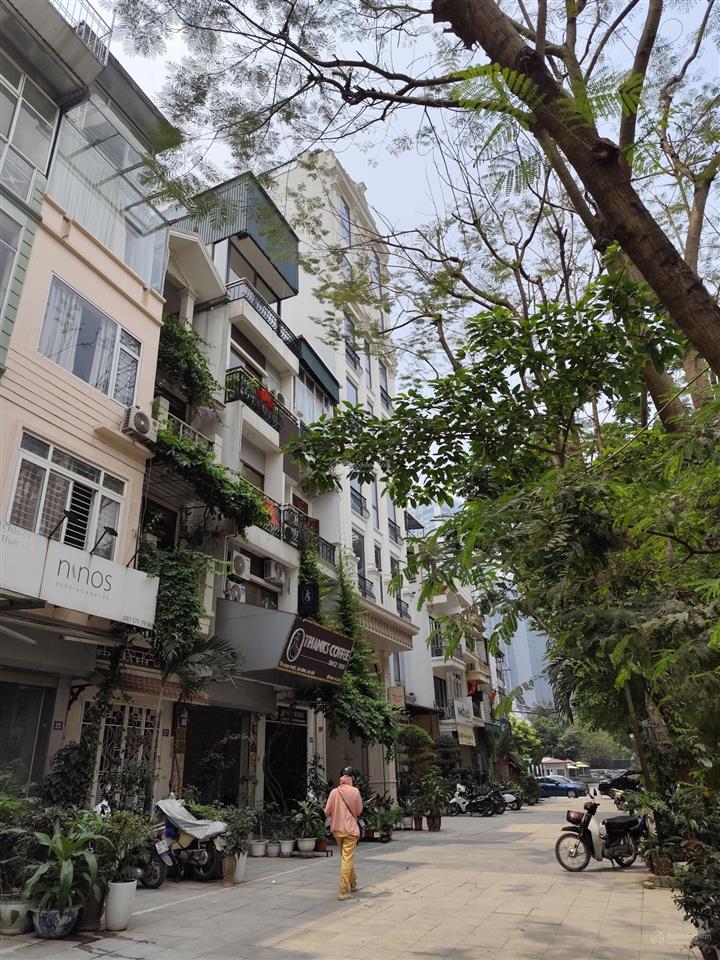 Mp vạn phúc  ba đình  7 tầng thang máy  50m, mt5m  kinh doanh 24/7  vỉa hè đá bóng .