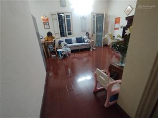 Chỉ 5.7 tỷ  chung cư hoàng quốc việt  70m2  2 ngủ, 1 khách, 1 bếp  đủ nội thất  slot gửi ô tô