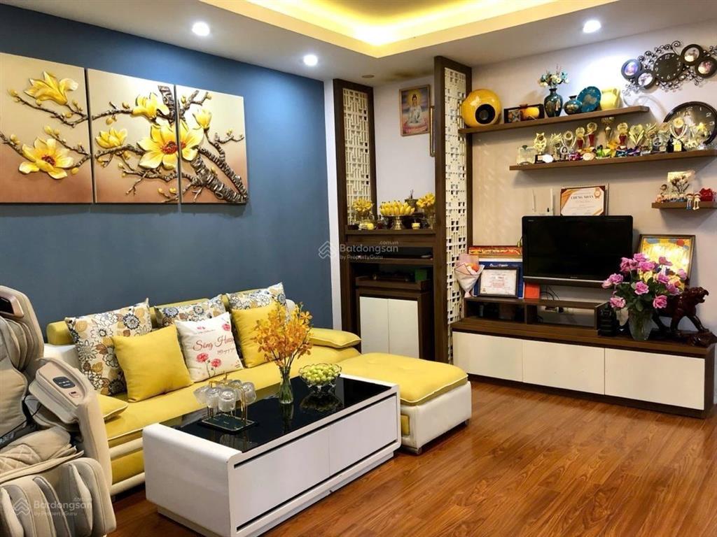 8,61 tỷ  hoàng quốc việt  chung cư 125m 3 ngủ 2wc sân vườn slot oto  lô góc 3 thoáng.