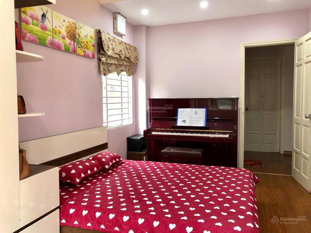 8,61 tỷ  hoàng quốc việt  chung cư 125m 3 ngủ 2wc sân vườn slot oto  lô góc 3 thoáng.