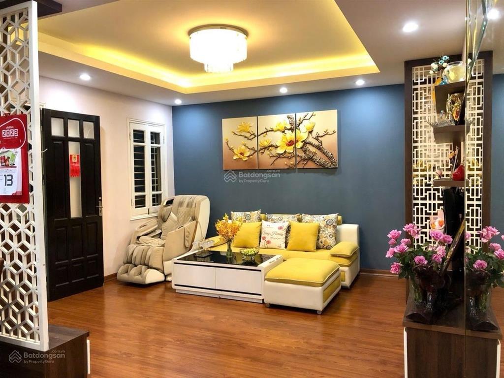 8,61 tỷ  hoàng quốc việt  chung cư 125m 3 ngủ 2wc sân vườn slot oto  lô góc 3 thoáng.