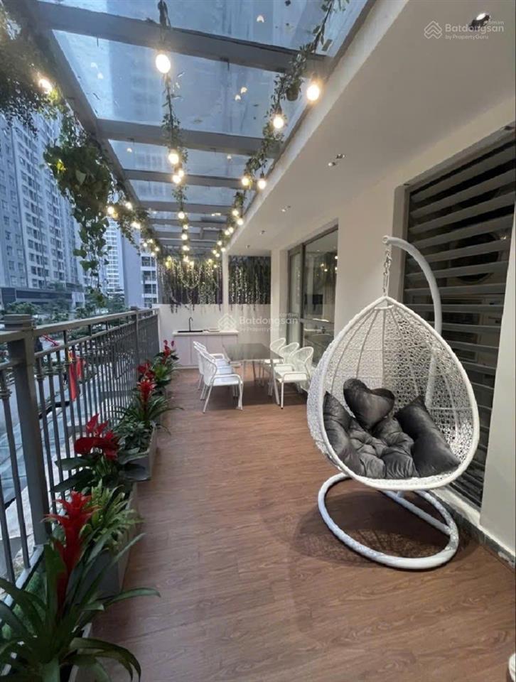 Bán căn chung cư tòa park hill, times city, dt 100 m2, full nội thất, nhà đẹp, ở ngay!