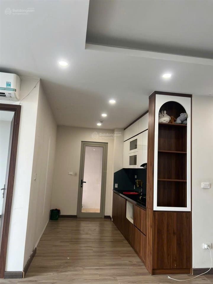 Cho thuê căn hộ ia20 ciputra 92m22pn gần đủ đồ9.5tr