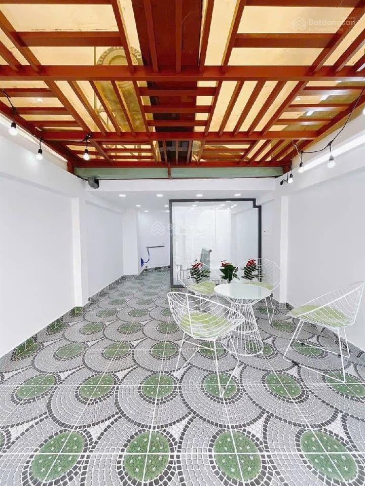 Bán nhà dtsd 150m2 3pn đường bến vân đồn, quận 4 chỉ hơn 7 tỷ