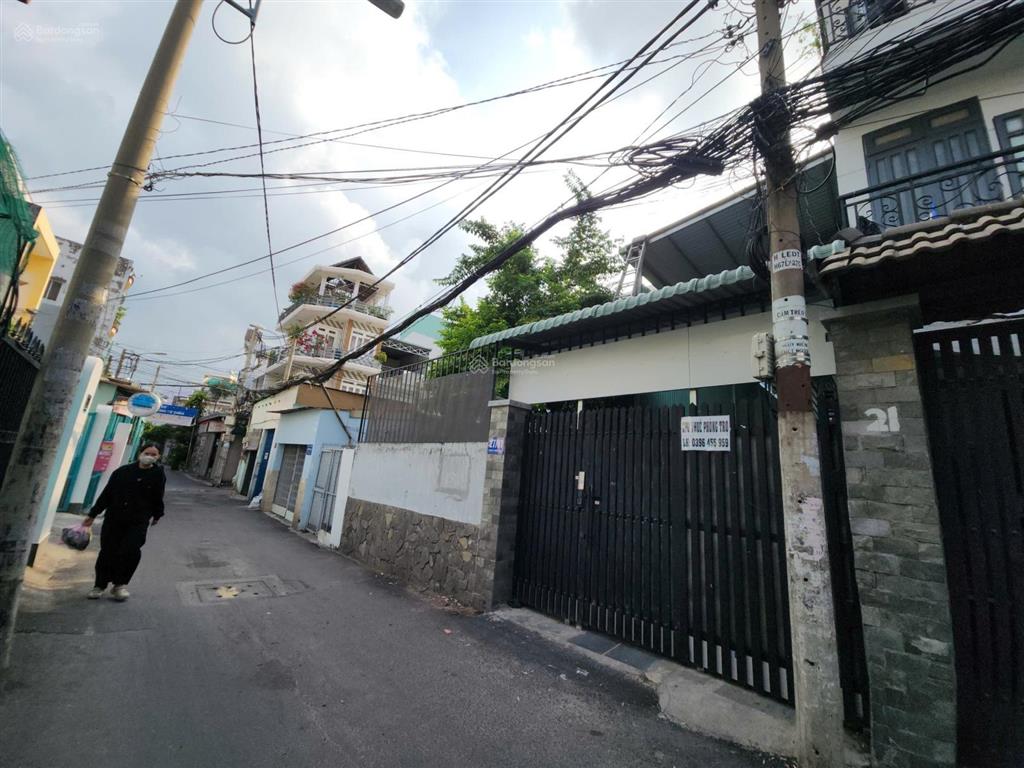 Bán nhà đường số 9 phường 16 gò vấp 4x18m , 2 lầu có 8 phòng cho thuê 35tr/tháng.