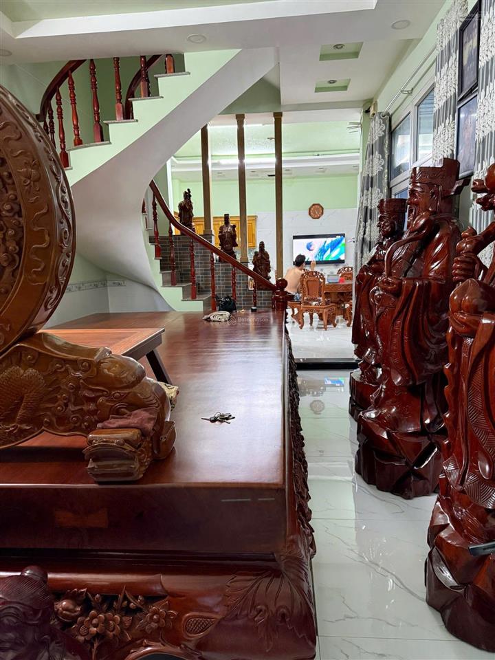 Bán nhà khu biệt tự làng hoa đường nguyễn văn khối ( đường số 10 )p. thông tây hội 5x17m cn 85m2