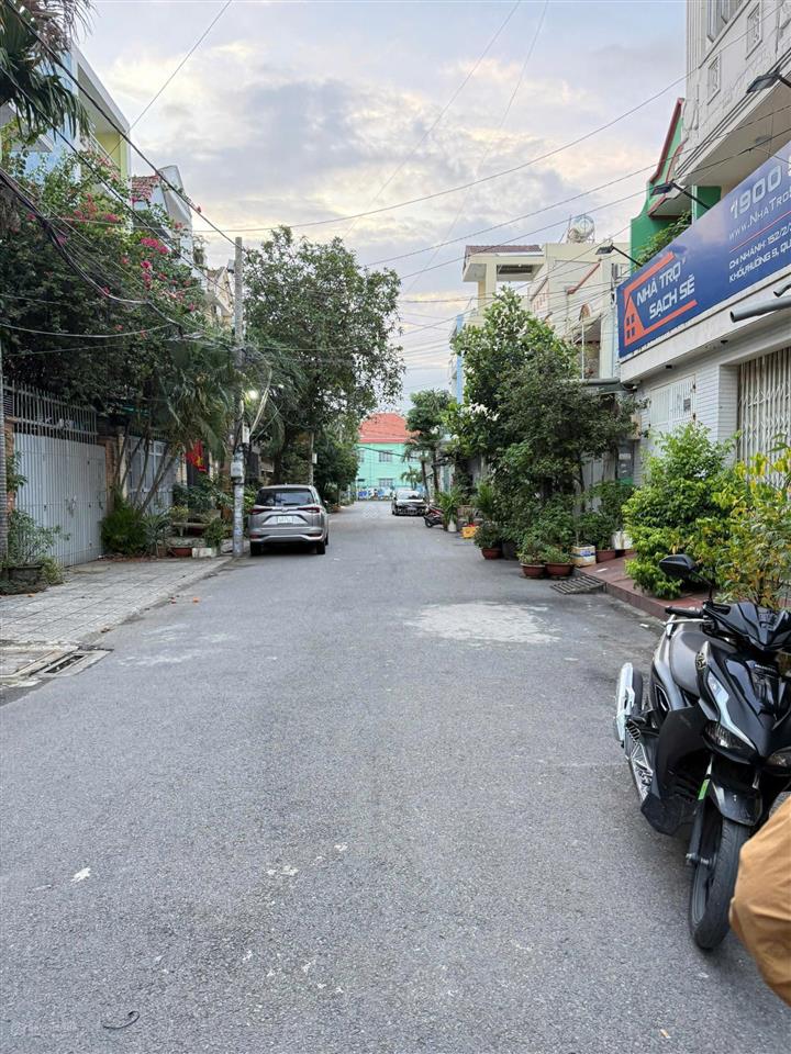 Bán nhà khu biệt tự làng hoa đường nguyễn văn khối ( đường số 10 )p. thông tây hội 5x17m cn 85m2