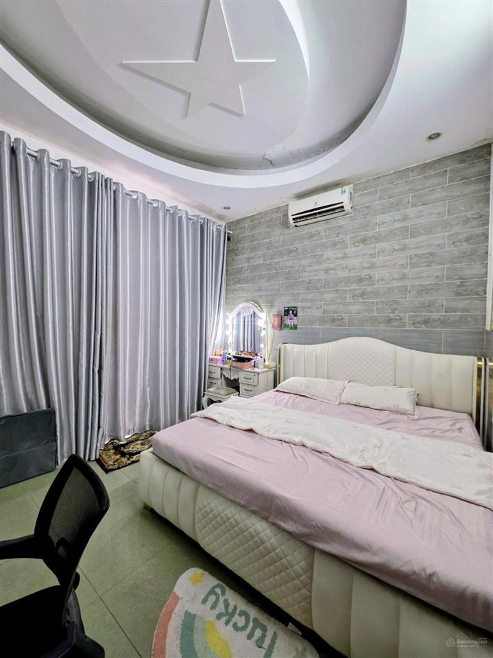 Bán nhà 3 tầng trần bá giaop.5 gò vấp, 6,6 tỷ, 4x13 =50m2, giá cực tốt.